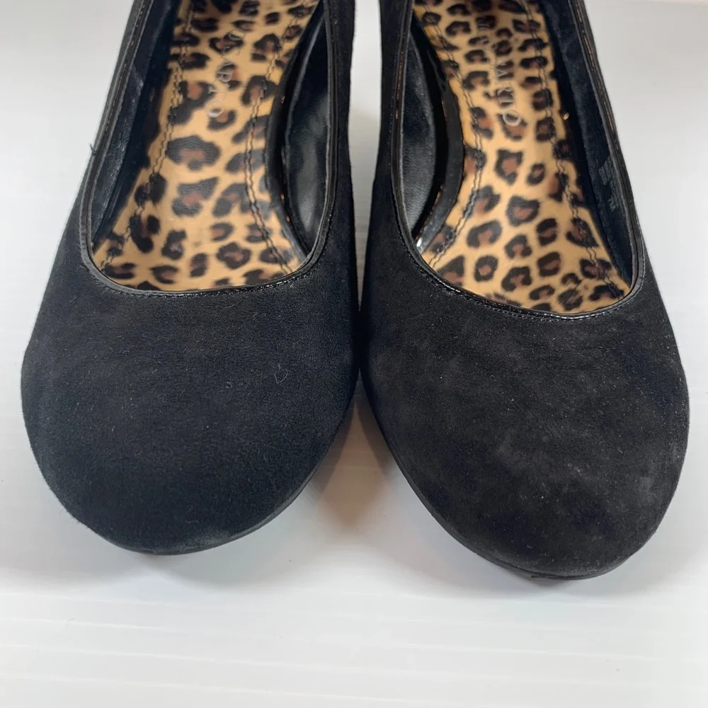 Franco‎ Sarto Zeus Suede Wedge